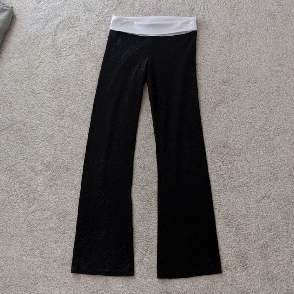 Black Yoga Pants